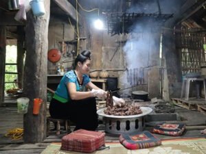 Cách làm thịt trâu gác bếp